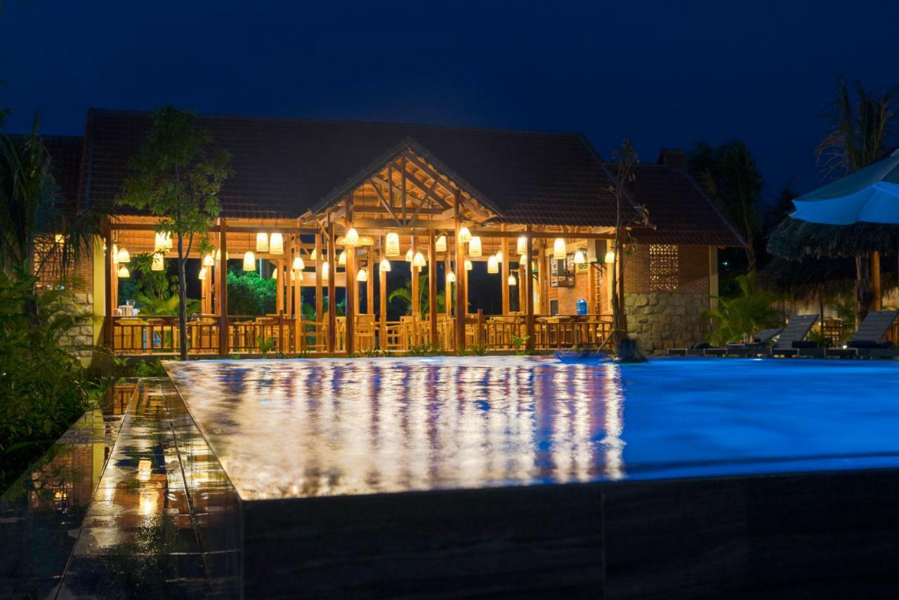 Island Lodge Дуонг-Донг Экстерьер фото
