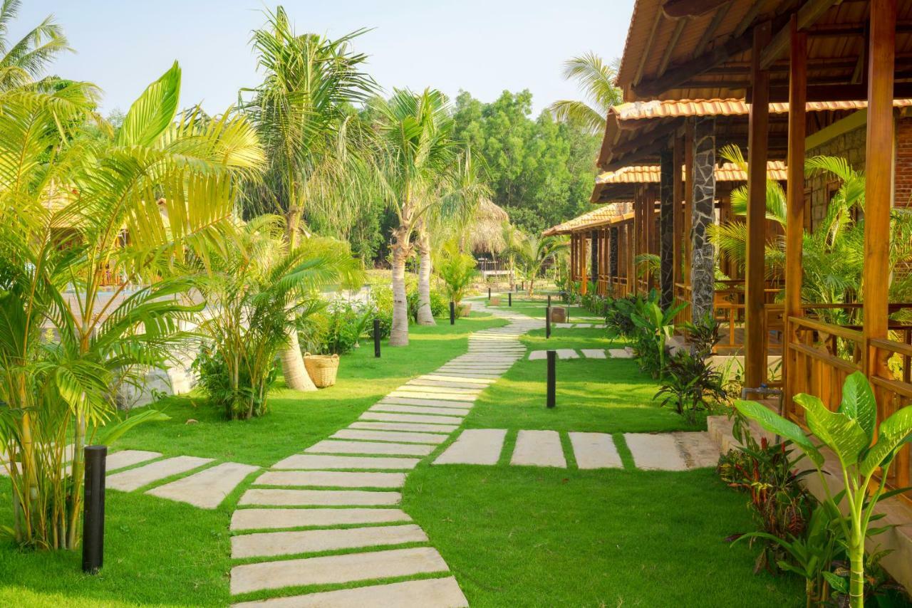 Island Lodge Дуонг-Донг Экстерьер фото